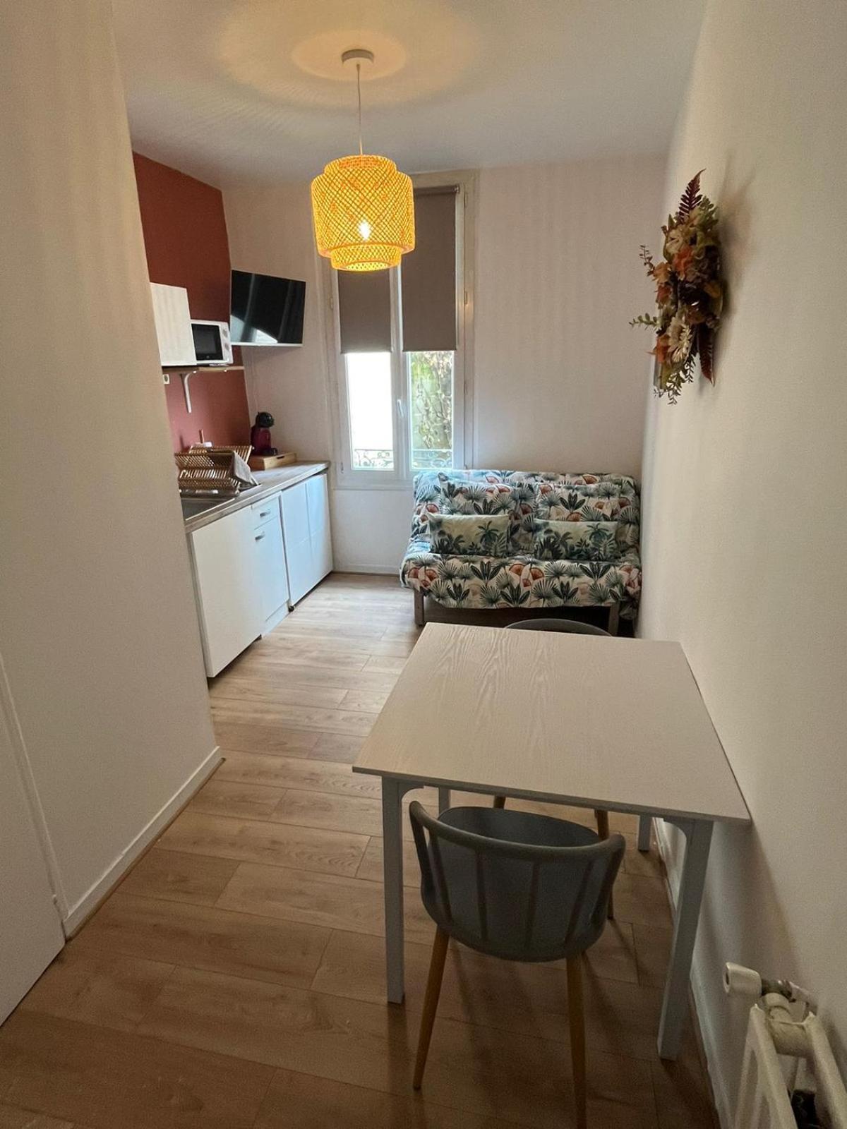 Studio Calme Plein Centre Ньор Экстерьер фото